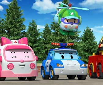 Robocar Poli à la rescousse de Vroum Ville - Grand-père tu es le grand-père de qui ?