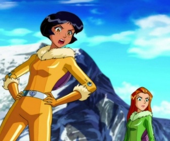 Totally Spies - La chute du skateur